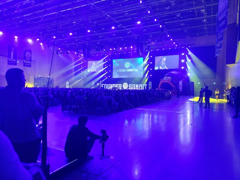 Founder Summit Show